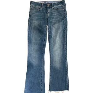 GAP 1969 Blue Jeans Bootcut Classic Wash Denim Frayed Hem Women’s SZ 28/6L